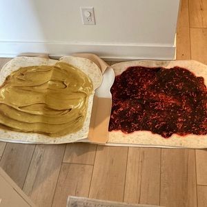 PB&J couple’s costume